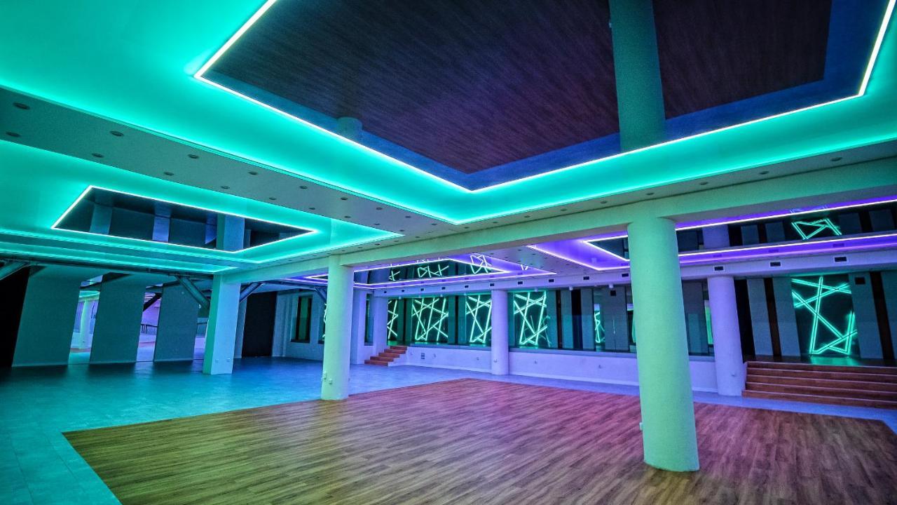Hotel Senator Konferencje&SPA Starachowice Eksteriør billede