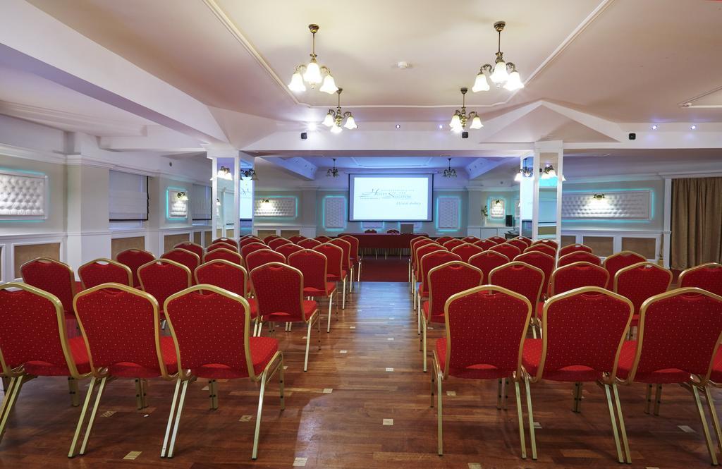 Hotel Senator Konferencje&SPA Starachowice Eksteriør billede