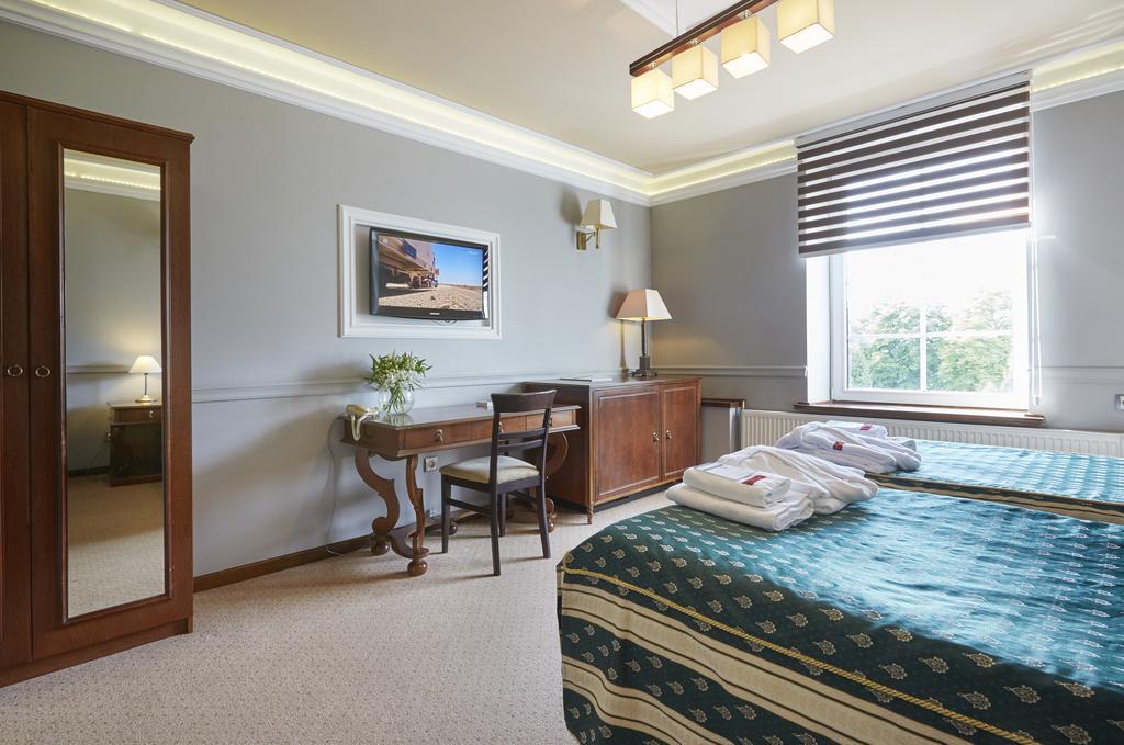 Hotel Senator Konferencje&SPA Starachowice Eksteriør billede