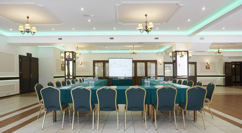 Hotel Senator Konferencje&SPA Starachowice Eksteriør billede