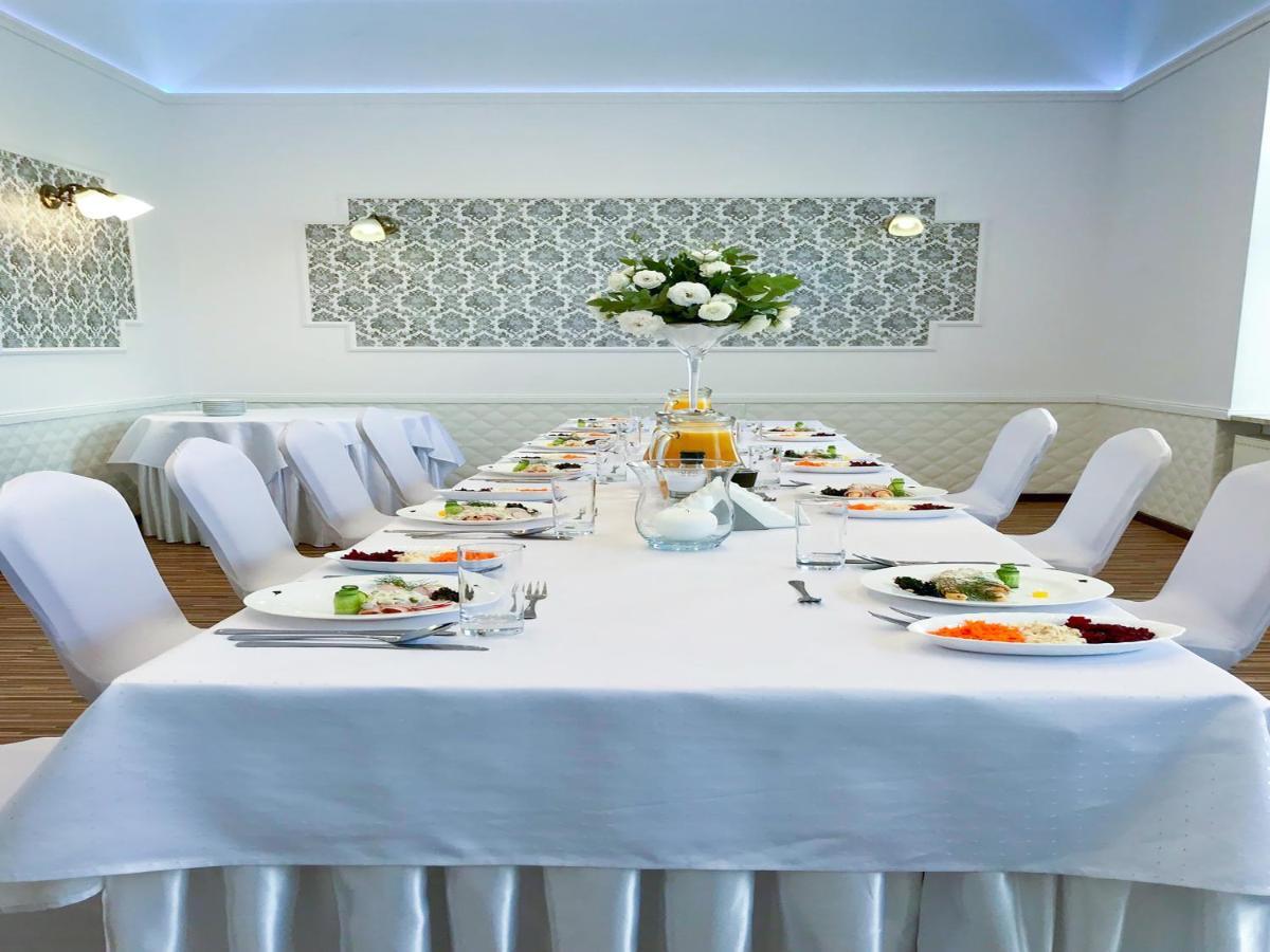 Hotel Senator Konferencje&SPA Starachowice Eksteriør billede